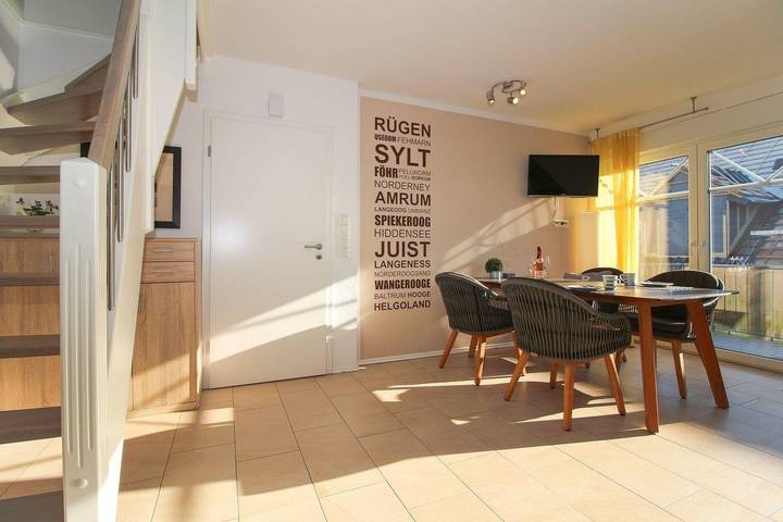 Appartement voor 4 personen, met tuin en balkon in Norden