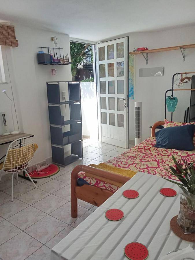Studio near Airport, Port, Beach & Ancient Temple of Artemis in Artemi, Côte est de la région de l'Attique