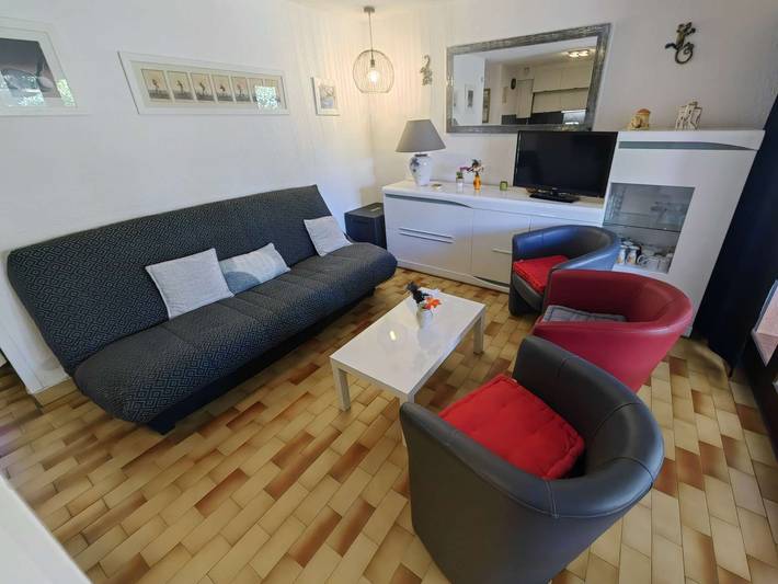 Gîte pour 6 personnes, avec piscine, animaux acceptés dans Plage de La Roquille - 2