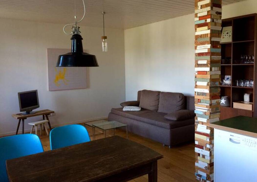 Ganze Ferienwohnung, Wohnen im Garten in Tollensesee, Burg Stargard