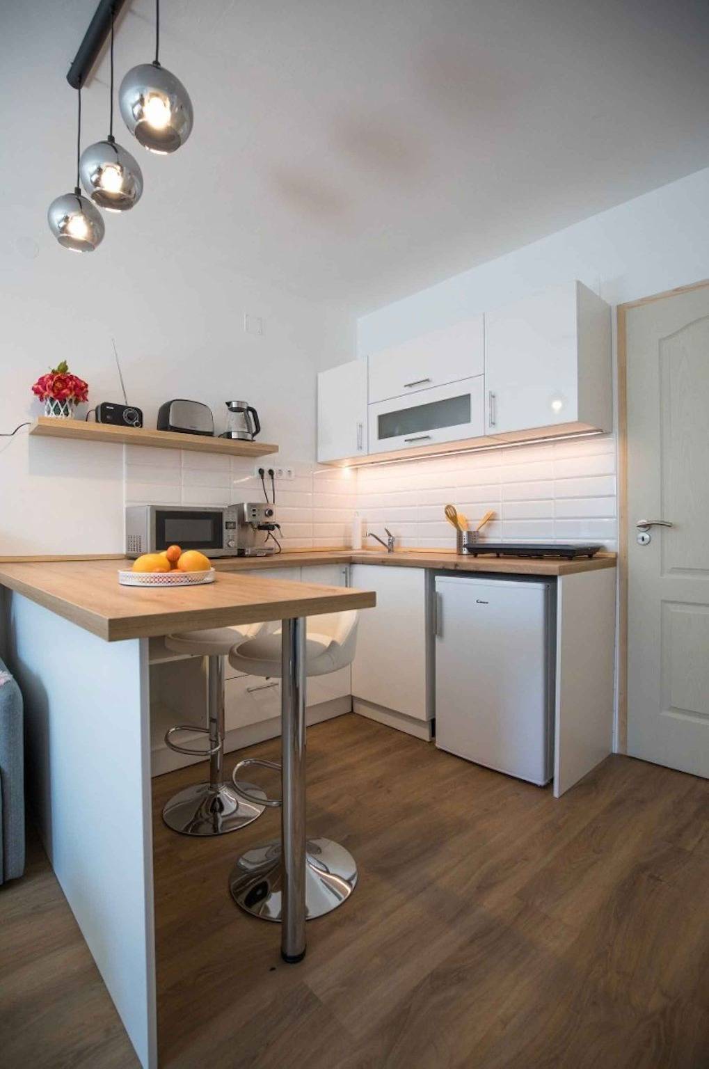 Studio entier, Studio directement sur la plage avec climatisation  in Fonyód, Rive sud du lac Balaton