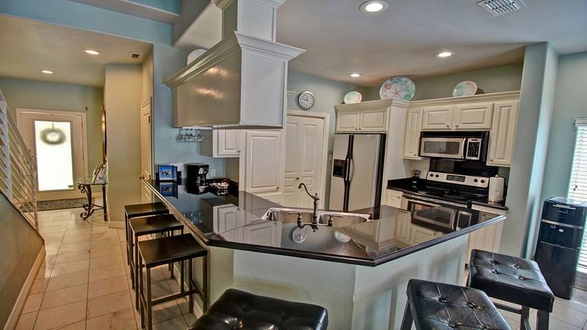 Vacation house for 13 people, with balcony and yard in Texas