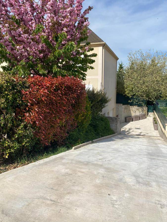 Gîte pour 4 personnes, avec jardin et piscine à Mareuil-lès-Meaux - 3