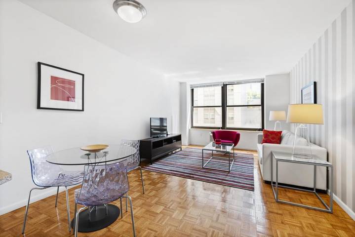 Gîte pour 2 personnes, avec terrasse et piscine à Jersey City - 4