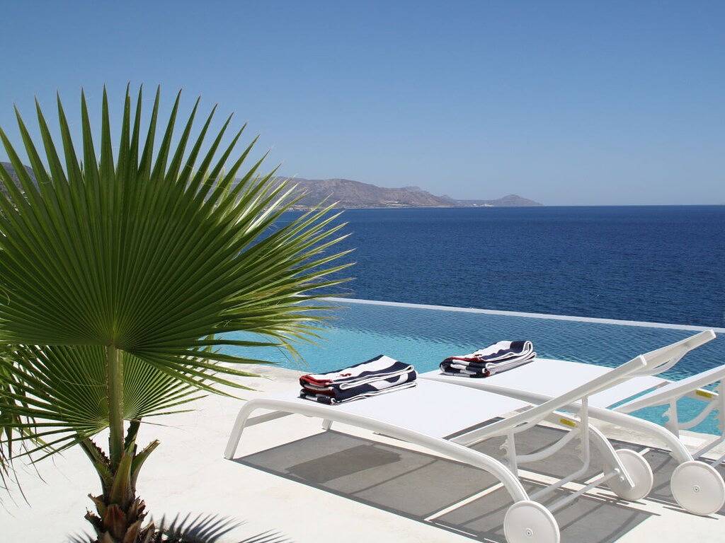 Kuro Beach House in Achlia, Lasithi