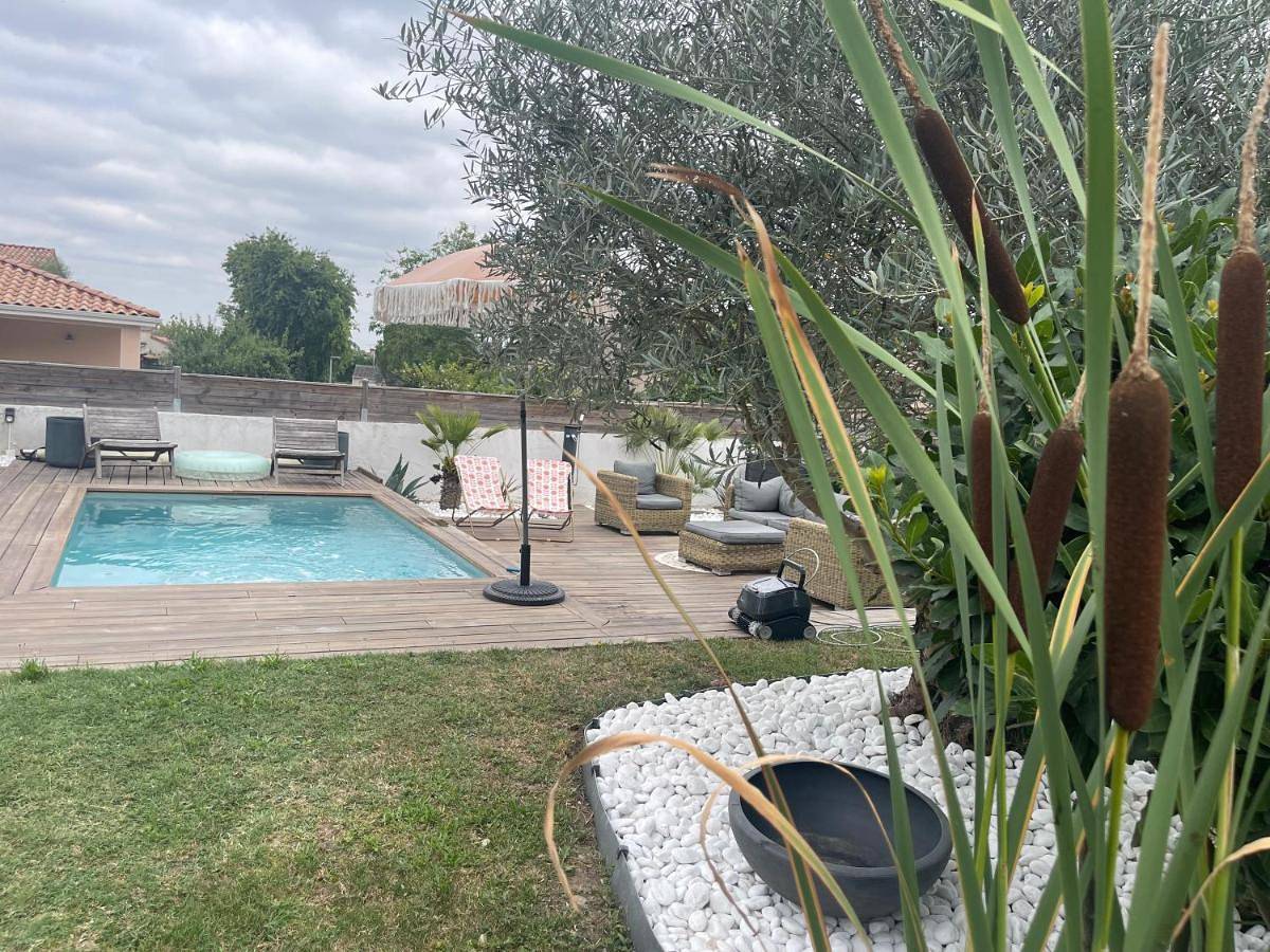 Appartement entier, One-Bedroom Apartment in Castanet-Tolosan, Canal du Midi