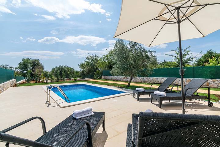 Villa für 4 Personen, mit Garten und Pool in Rovinj - 4
