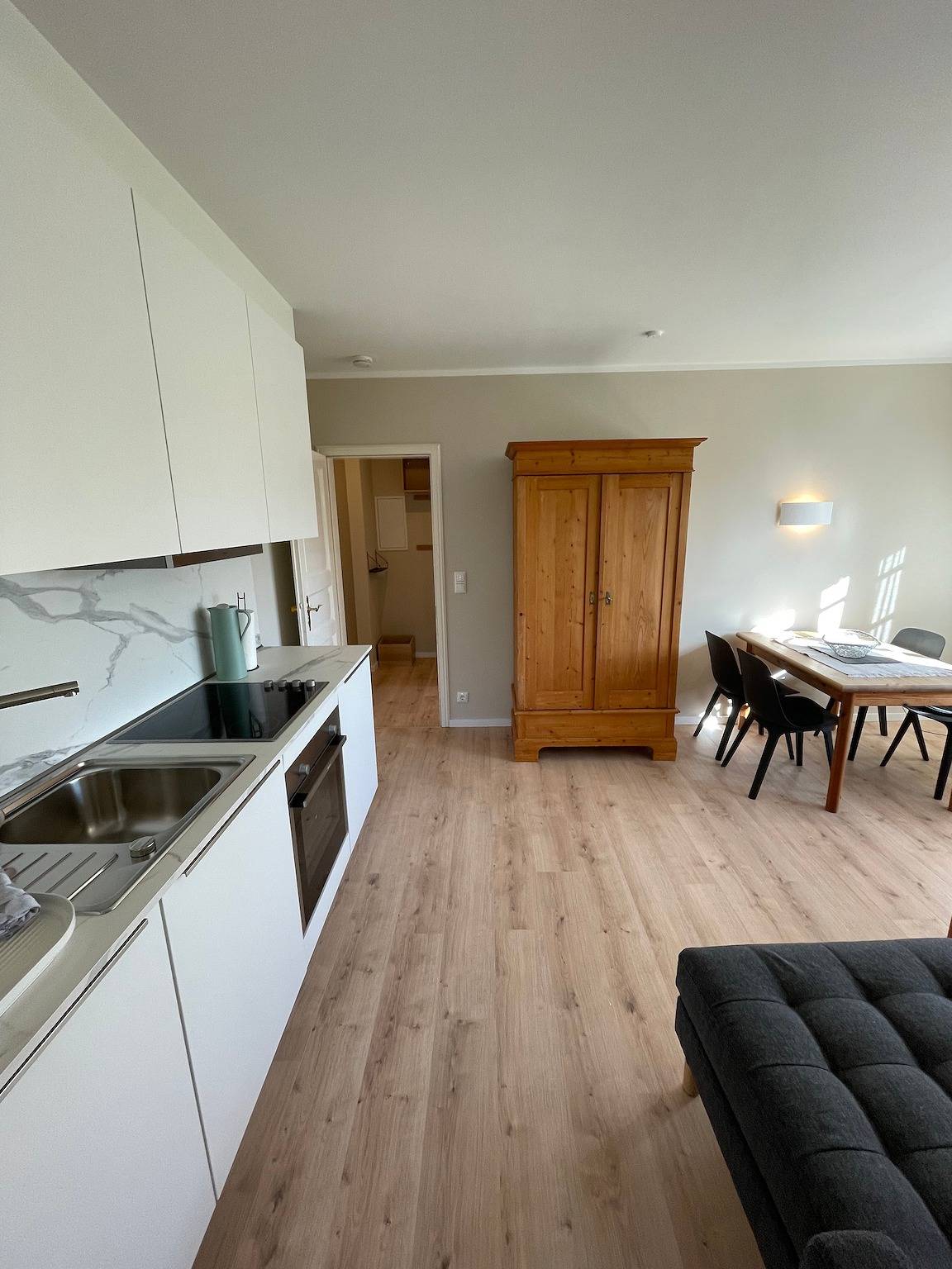 Ganze Wohnung, Apartment Onkenshof Giebelwohnung Nordsee Niedersachsen Bauerngarten und Wlan in Zetel, Südliche Nordseeküste