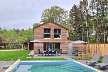 Ferienhaus für 8 Personen, mit Garten und Pool in Hannover und Umgebung