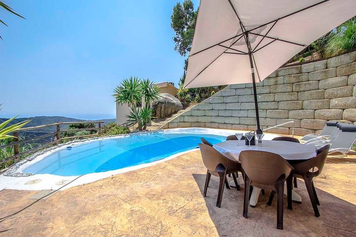 Chalet para 9 personas, con piscina y jardín en Maresme - 4