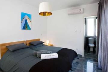 Villa for 6 People in Paphos, South Cyprus, Photo 2