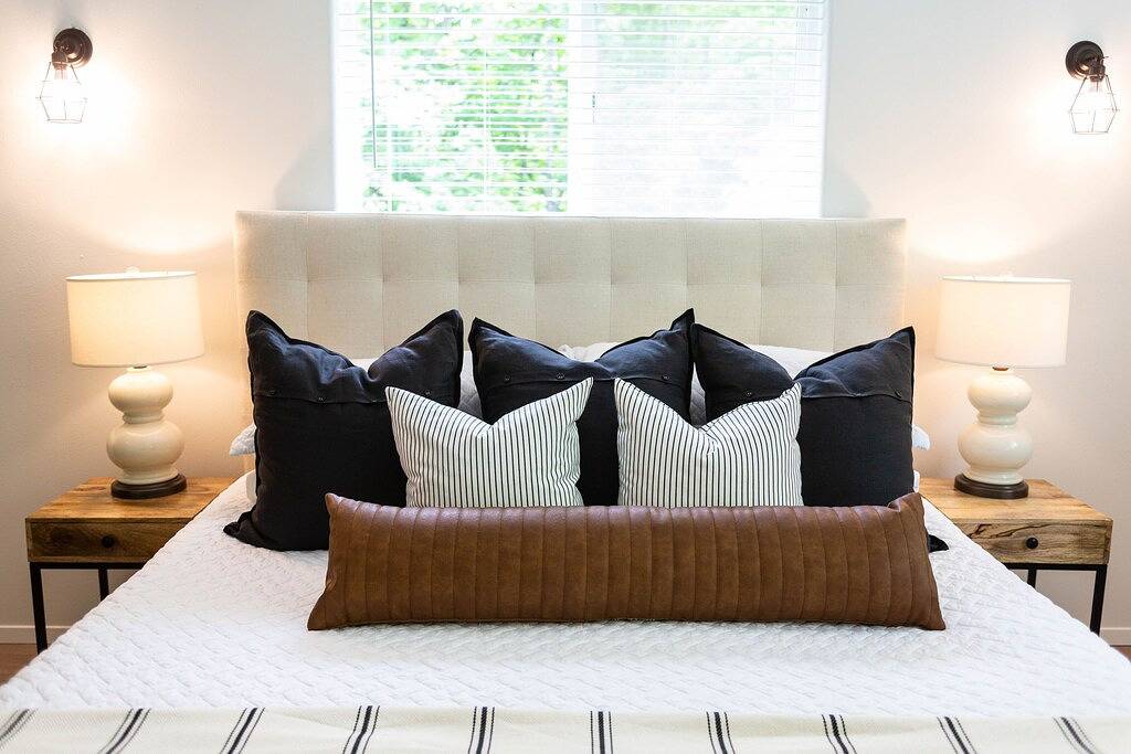 Booking Fall Now! Gorgeous View Home, Beach and Odt + Hot Tub + Dog Friendly in Port Angeles East, Hurricane Ridge