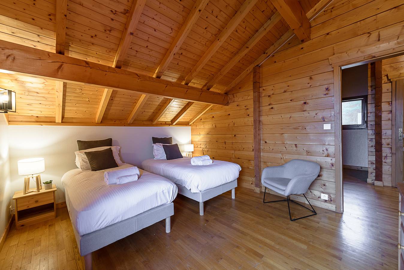 St Jorioz - Cosy Chalet sur les hauteurs, vue lac in Saint-Jorioz, Parc naturel régional du Massif des Bauges