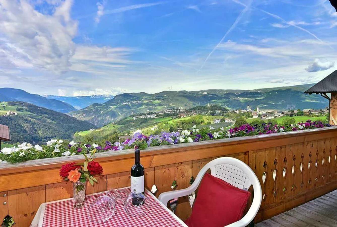 Bauernhof 'Gatterpunerhof' mit Bergblick, Gemeinschaftsterrasse und Wi-Fi in Ums, Völs am Schlern