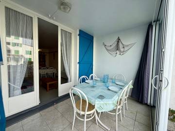 Gîte pour 4 personnes, avec terrasse dans Plage des Mouettes