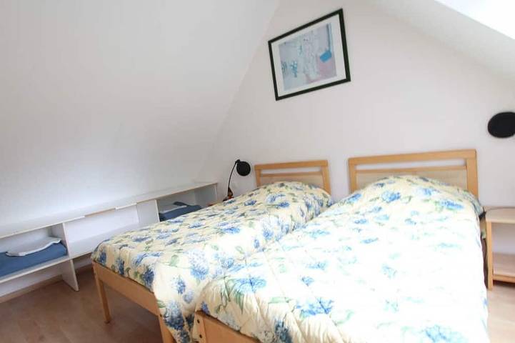 Gîte pour 6 personnes, avec jardin dans Biville - 4