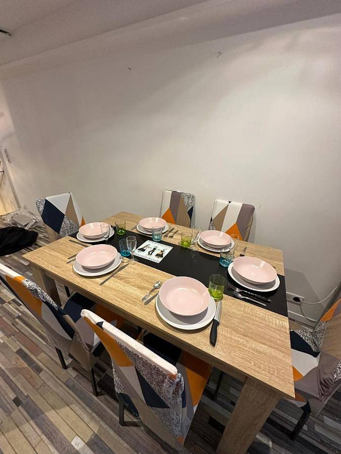 Gîte pour 6 personnes, avec terrasse, animaux acceptés à Beaumont-sur-Oise - 4