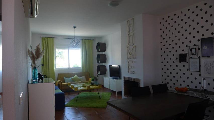 Casa rural para 5 personas, con Terraza y Jardín además de Piscina y Vistas al lago en Alameda - 3