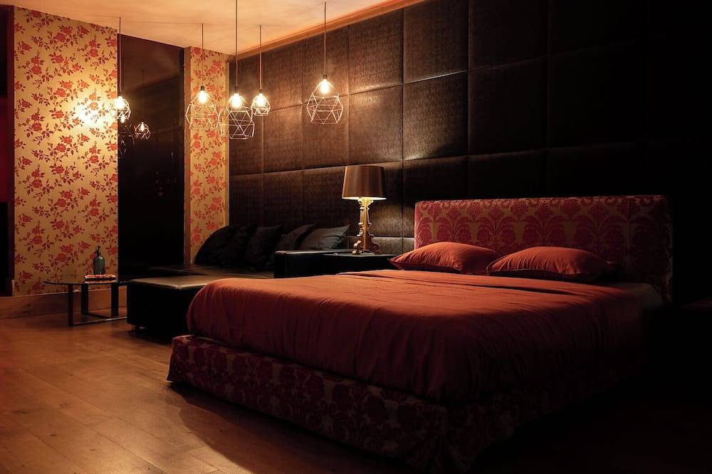 Experience a unique overnight stay in the Shanghai suite! in Gante, Provincia de Flandes Oriental