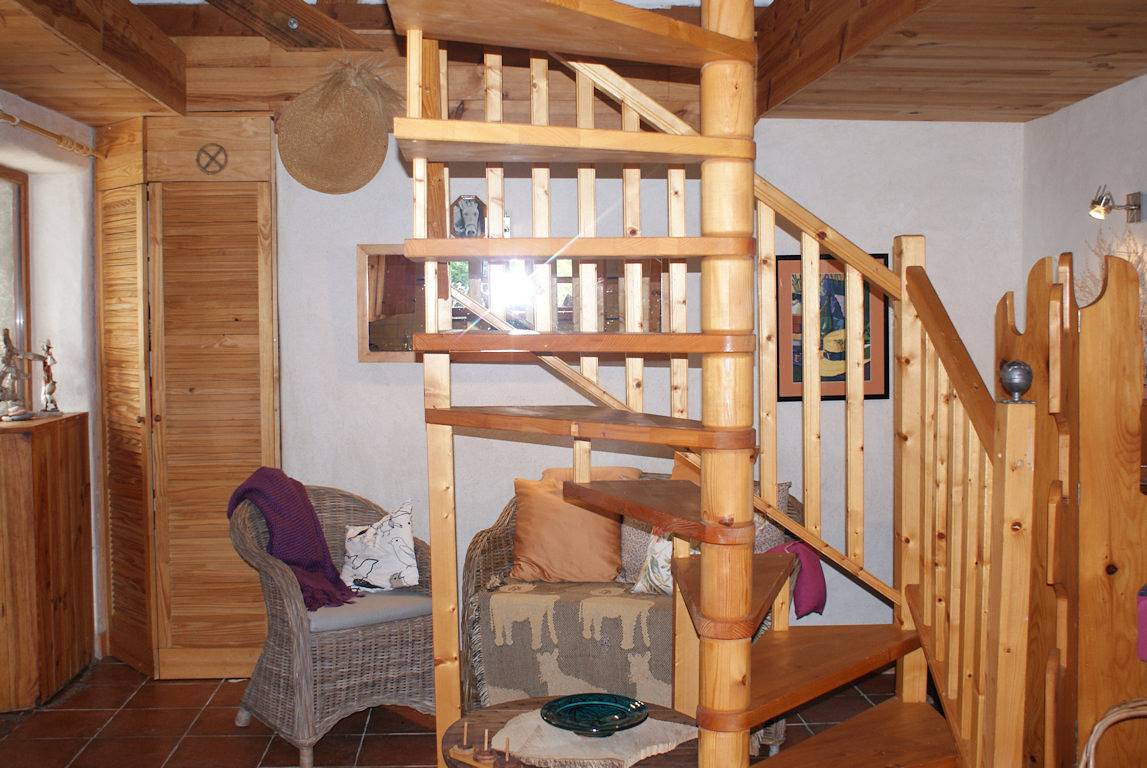 Ecogîte 2/4 personnes in Leynhac, Région d'Aurillac