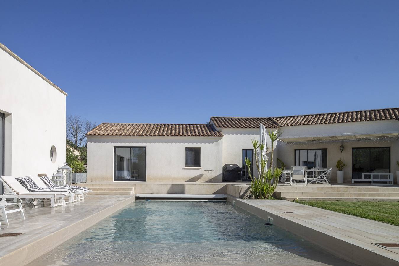 Villa Marie en Provence in Saint-Martin-de-Crau, Arles region