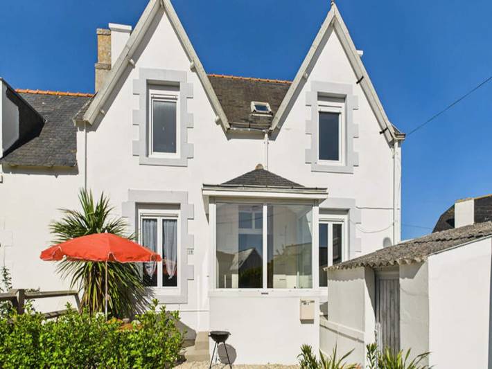 Gîte pour 6 personnes, avec terrasse dans Plage Lehan