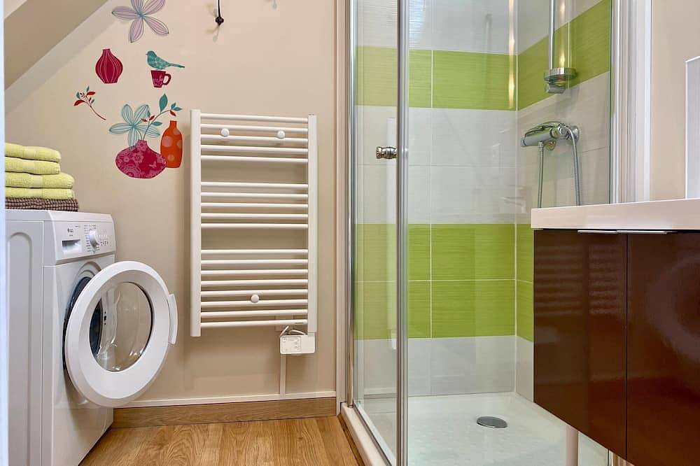 Alquiler tranquilo cerca de la playa con terraza privada, Wifi y equipamientos completos in Batz-sur-Mer, Côte de Jade