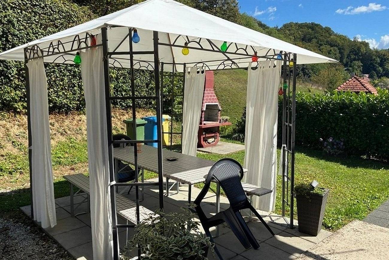 Ganze Wohnung, 1-Zimmer-Ferienwohnung mit Terrasse Tuheljske Toplice, Zagorje A-24875-a in Tuheljske Toplice, Krapina-Zagorje