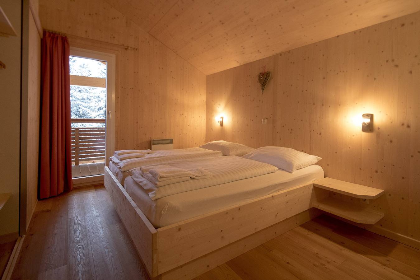 Ferienhaus # 22 mit Sauna und Whirlpool innen in Stadl-Predlitz, Turracher Höhe