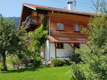 Ferienwohnung für 4 Personen, mit Terrasse und Garten in Bolsterlang