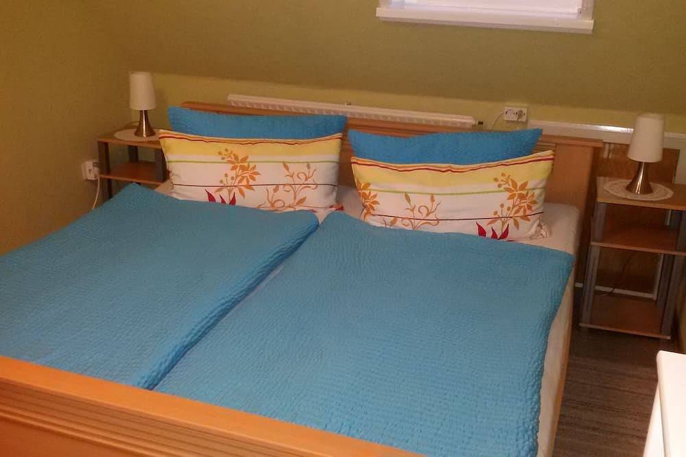 Ganze Wohnung, Geräumige u. kinderfreundliche Ferienwohnung in Oesterdeichstrich, Dithmarschen