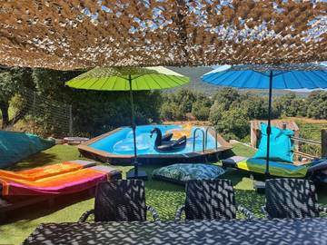 Cottage pour 4 personnes, avec vue et terrasse ainsi que piscine et jardin à Cauro