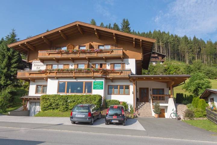 BnB für 3 Personen, mit Balkon und Terrasse sowie Garten und Ausblick in Waidring