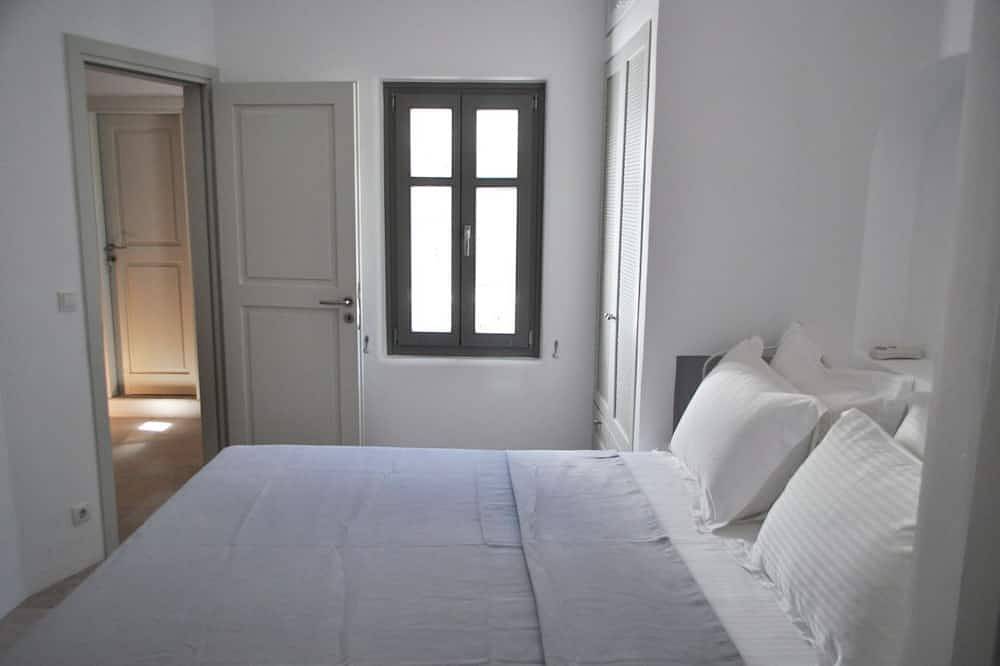 Amorgos the olive garden above the sea I in Kykladen