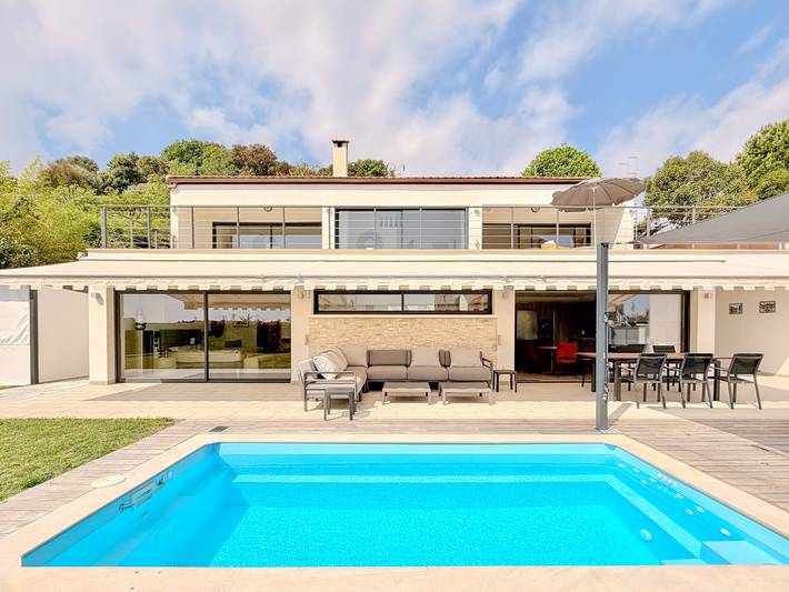 Villa für 6 Personen, mit Garten und Whirlpool sowie Balkon - 1