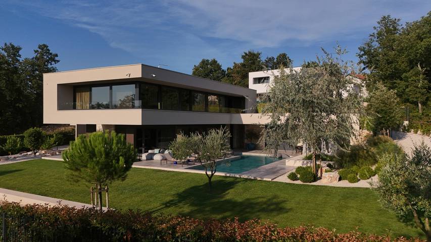 Villa für 10 Personen in Kaštel (Plovanija)