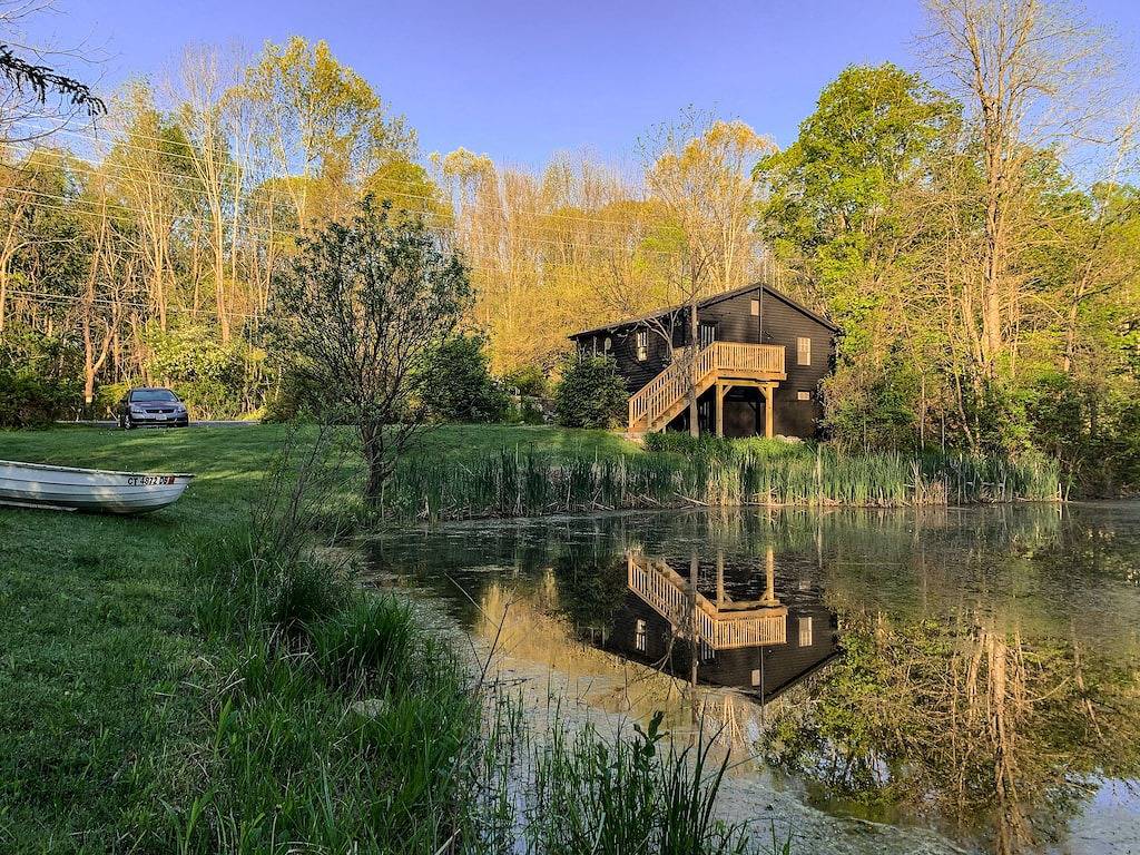 The Pond Getaway in Sussex County (NJ)