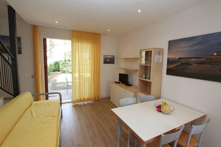 Villa für 6 Personen, mit Garten