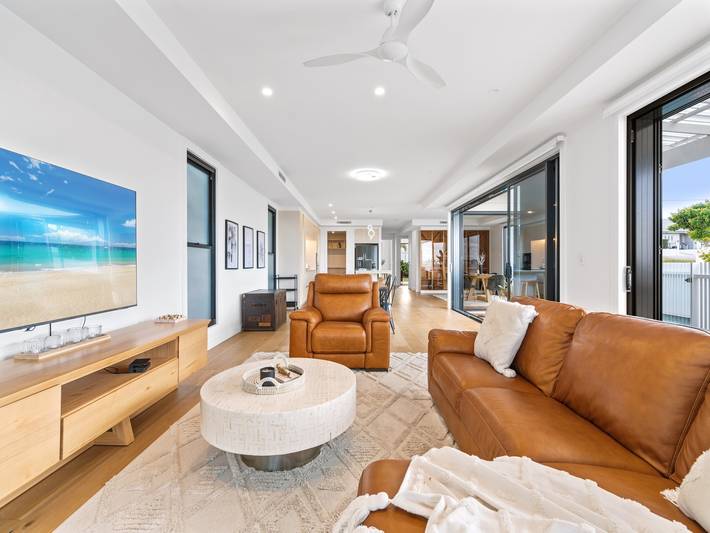 Holiday rental for 8 people, with garden and pool in Brisbane