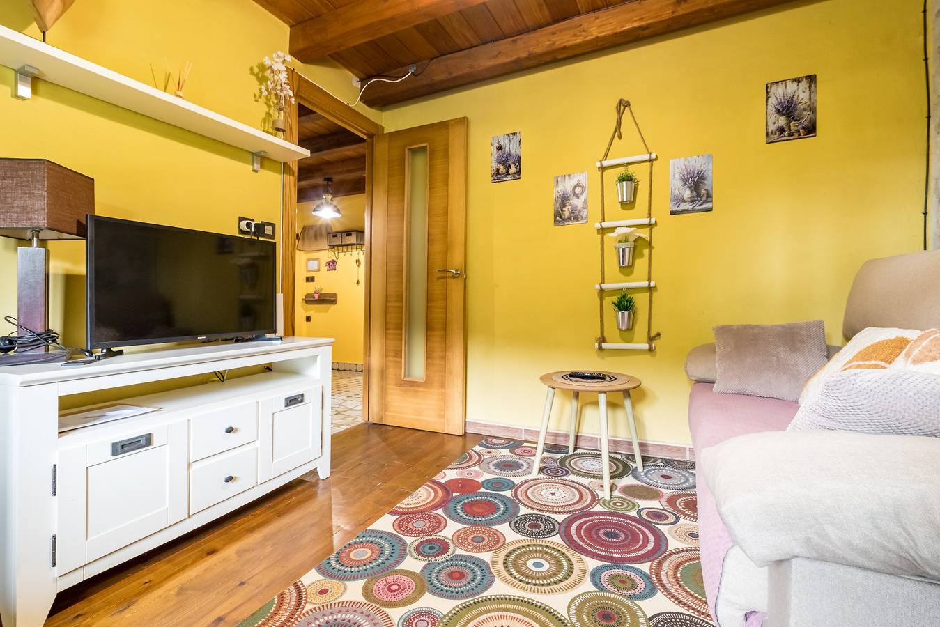 Vacation Home 'El Rincón De La Naturaleza' with Private Garden, Balcony and Wi-Fi in Arredondo, Miera Valley