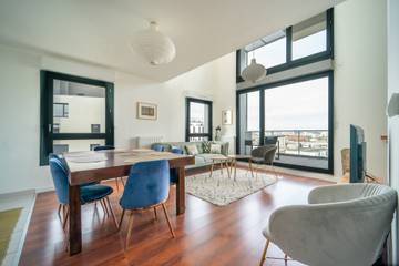 Location De Vacances pour 8 Personnes dans Asnières-sur-Seine, Hauts-de-Seine, Photo 1