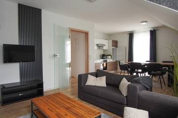 Ferienwohnung für 6 Personen, mit Balkon und Sauna in Göppingen