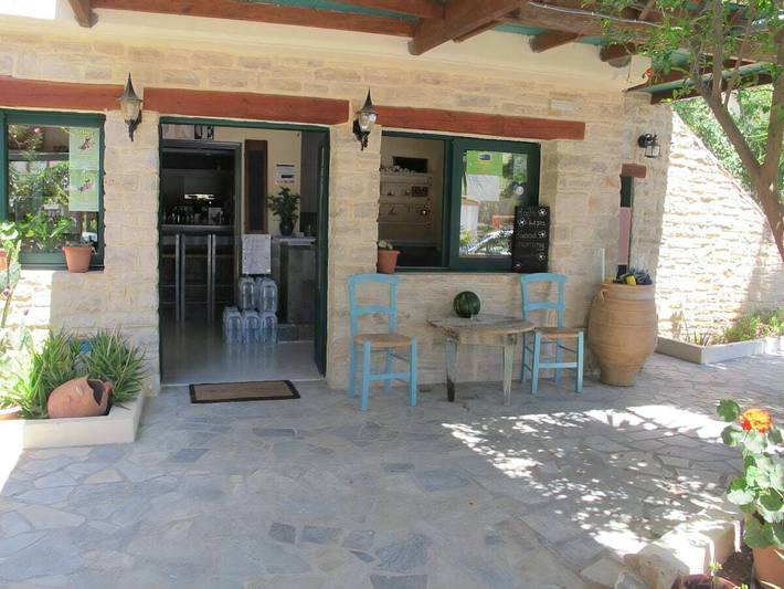 Location de vacances pour 3 personnes, avec jardin dans Matala