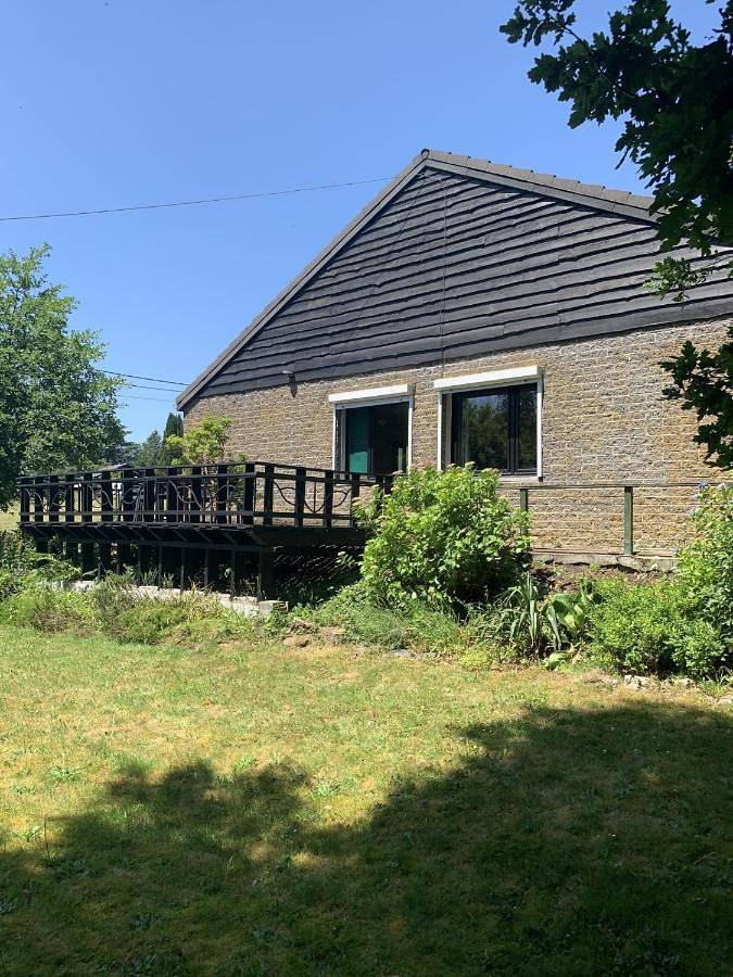 Location de vacances pour 6 personnes, avec jardin et vue à Rochehaut - 3