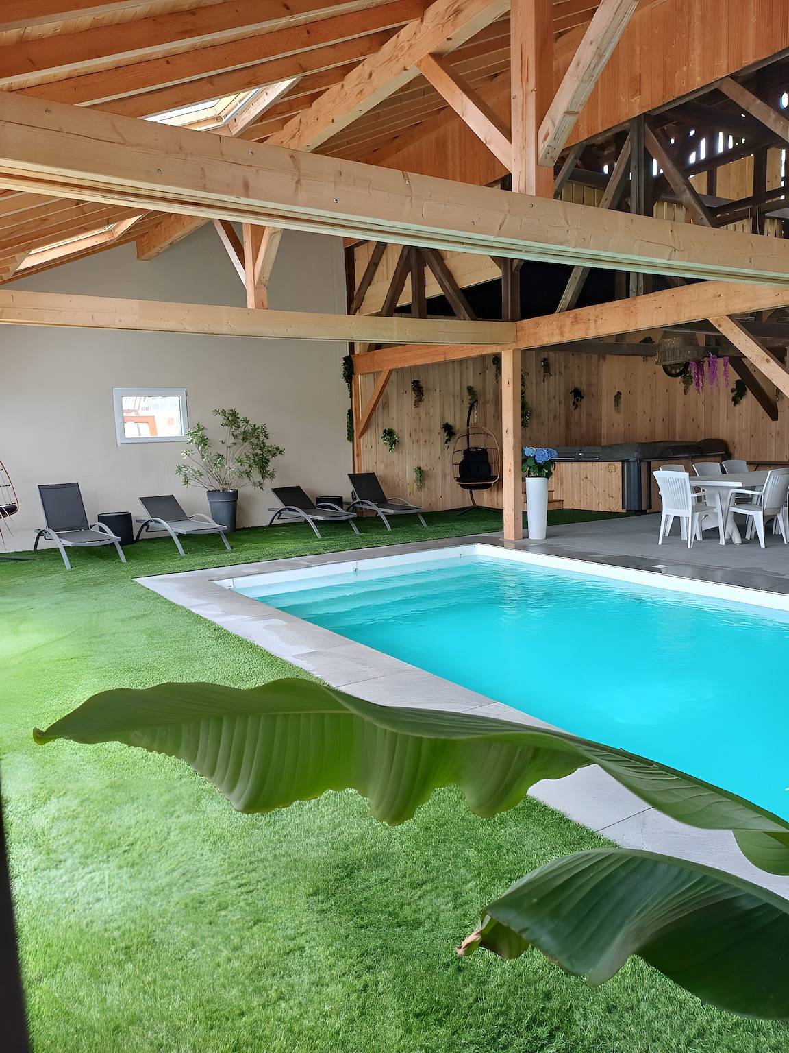 Gîte kymsourit: Großes 4-Sterne-Ferienhaus mit Pool und Sauna in Sand, Region Sélestat-Erstein