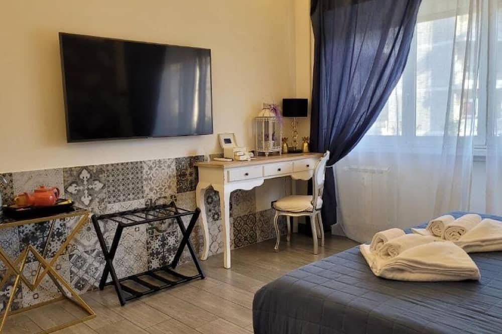 Deluxe Double/Twin Room with Balcony in Rom, Rom Provinz