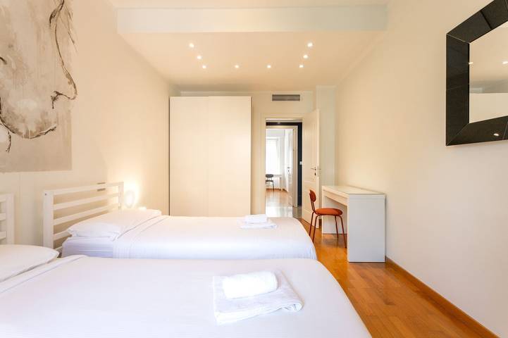 Ferienwohnung für 5 Personen, mit Whirlpool und Balkon in Mailand - 4