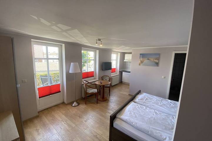 Appartement entier, Appartement-Confort-Salle de bain privée-Balcon in Sassnitz, Parc national Jasmund