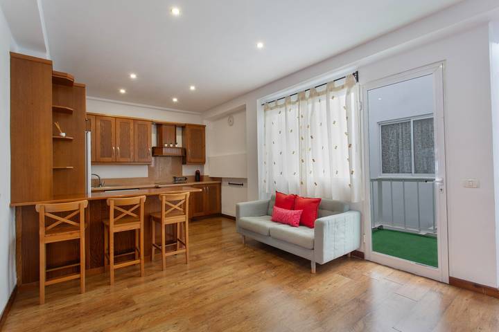 Apartamento de vacaciones para 5 personas, con balcón - 1