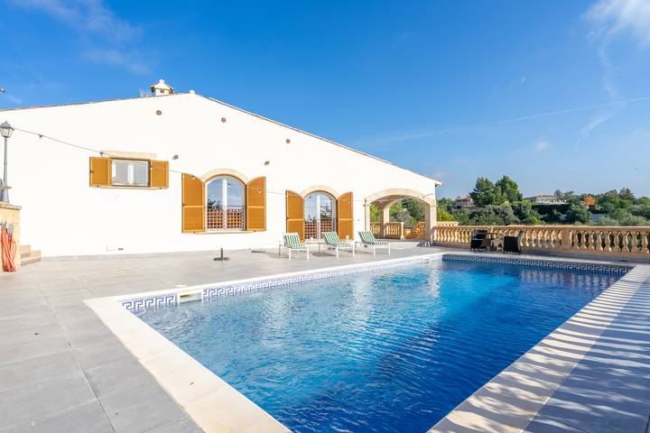 Villa pour 10 personnes, avec jardin et terrasse - 1